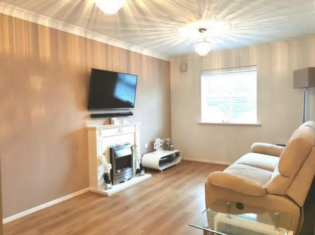 1 bed Apartment for rent in Sunbury. From Shaws Kensington - Kensington