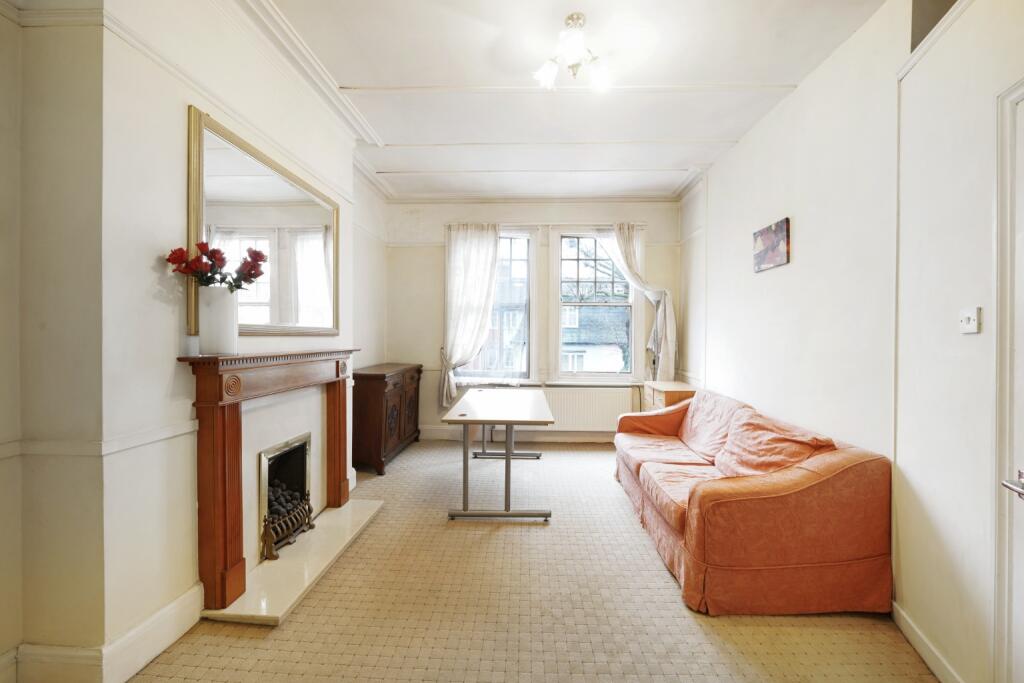 1 bed Apartment for rent in Hammersmith. From Shaws Kensington - Kensington