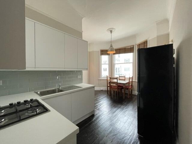 2 bed Apartment for rent in Kensington. From Shaws Kensington - Kensington