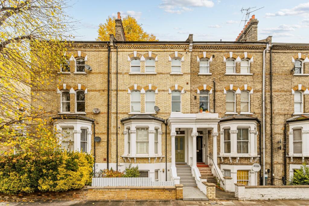 2 bed 1st Floor Flat for rent in Kensington. From Shaws Kensington - Kensington 2 bed 1st Floor Flat for rent in Kensington. From Shaws Kensington - Kensington