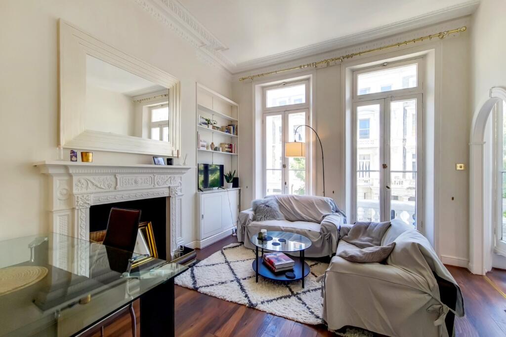 2 bed Apartment for rent in Kensington. From Shaws Kensington - Kensington