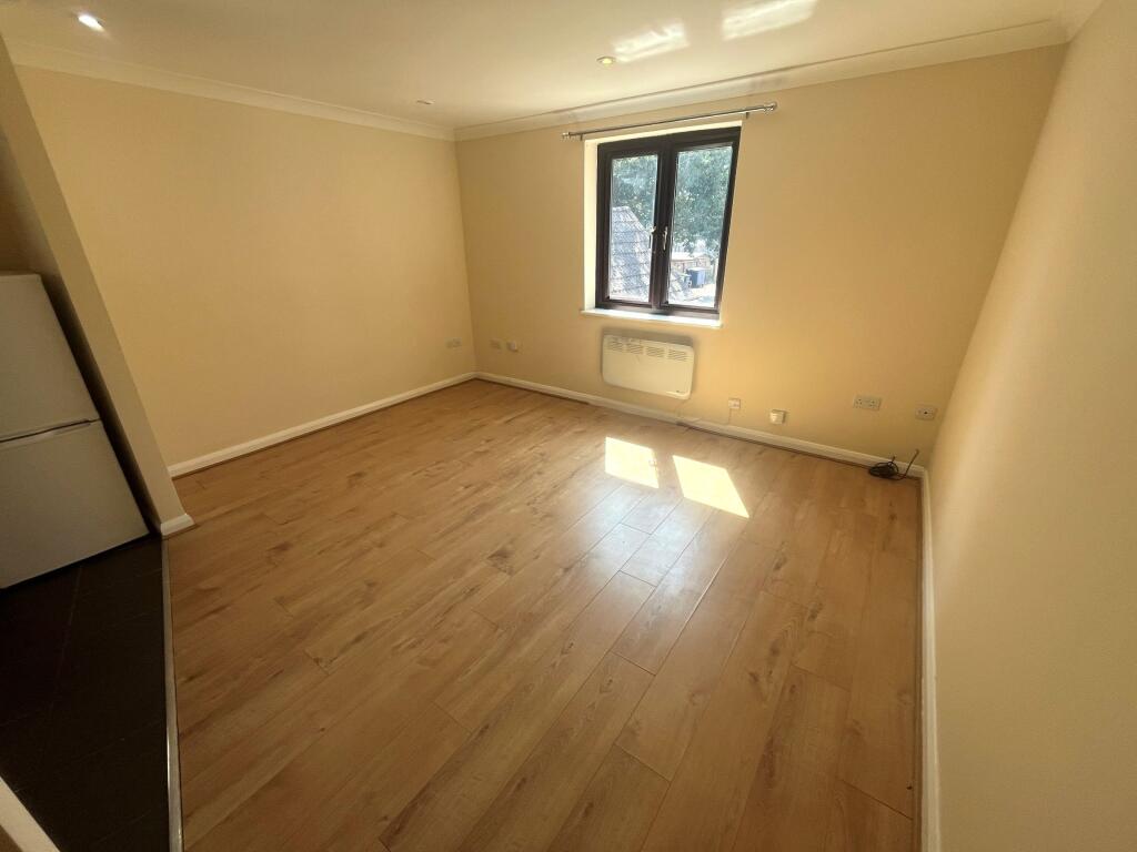4 bed 1st Floor Flat for rent in Chatteris. From Kavanagh Hayes - Chatteris 4 bed 1st Floor Flat for rent in Chatteris. From Kavanagh Hayes - Chatteris