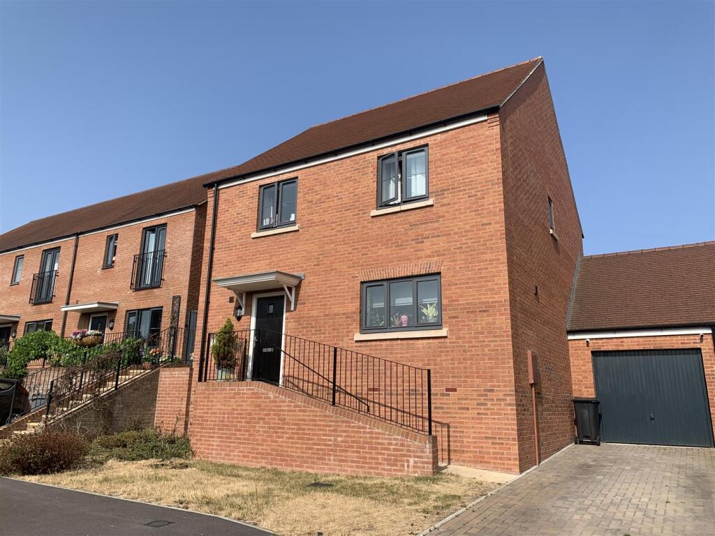 4 bed Detached for rent in Devizes. From Strakers - Devizes & Pewsey Vale
