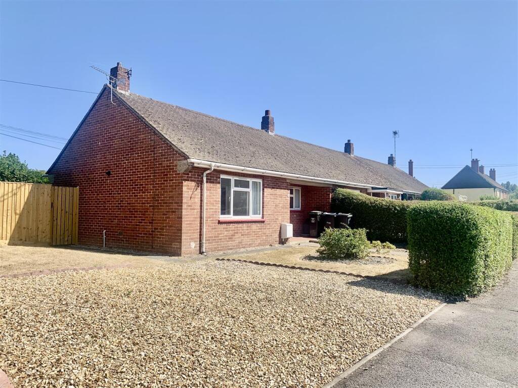 1 bed Semi Detached for rent in Devizes. From Strakers - Devizes & Pewsey Vale