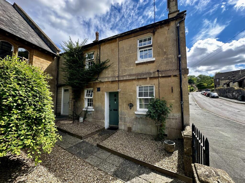 2 bed Not Specified for rent in Corsham. From Strakers - Devizes & Pewsey Vale