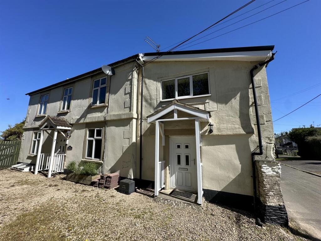 1 bed Detached for rent in Hullavington. From Strakers - Malmesbury