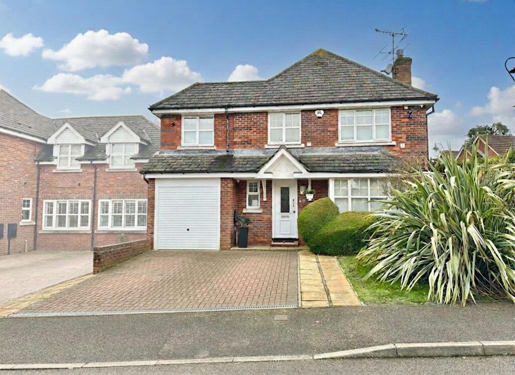 5 bed Detached for rent in Shenley. From Barkers - Shenley