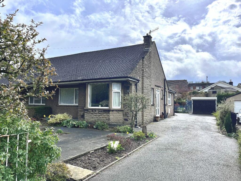 2 bed Bungalow for rent in Lancaster. From Sue Bridges