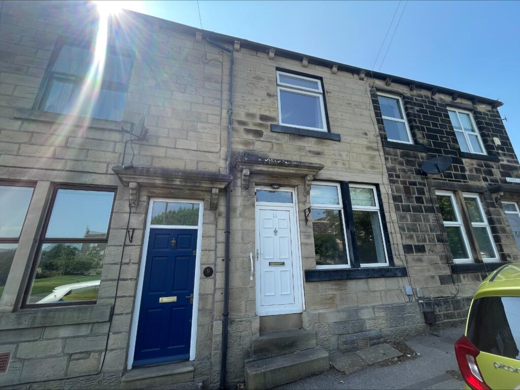 2 bed Mid Terraced House for rent in Guiseley. From Linley & Simpson - Horsforth 2 bed Mid Terraced House for rent in Guiseley. From Linley & Simpson - Horsforth