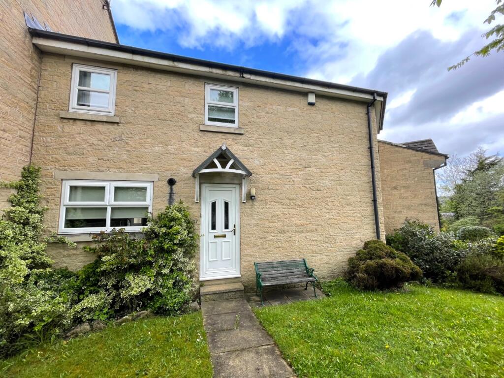 3 bed Mid Terraced House for rent in Calverley. From Linley & Simpson - Horsforth