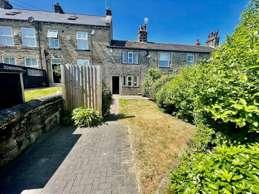 1 bed Mid Terraced House for rent in Horsforth. From Linley & Simpson - Horsforth