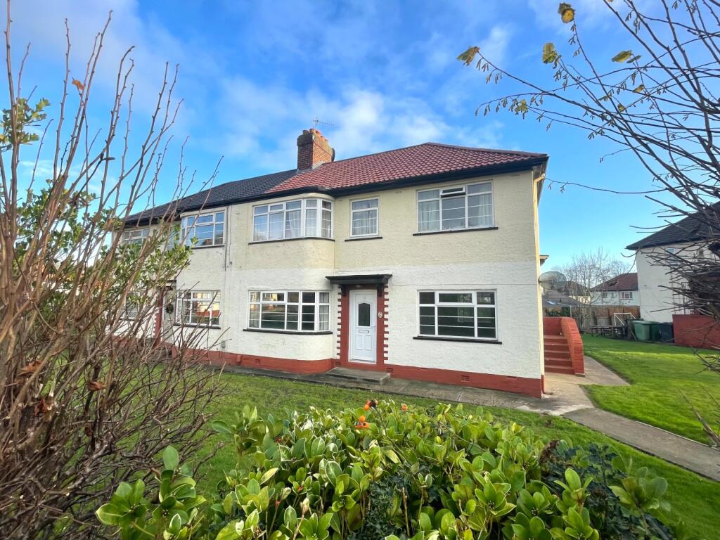 2 bed 1st Floor Flat for rent in Bramhope. From Linley & Simpson - Horsforth