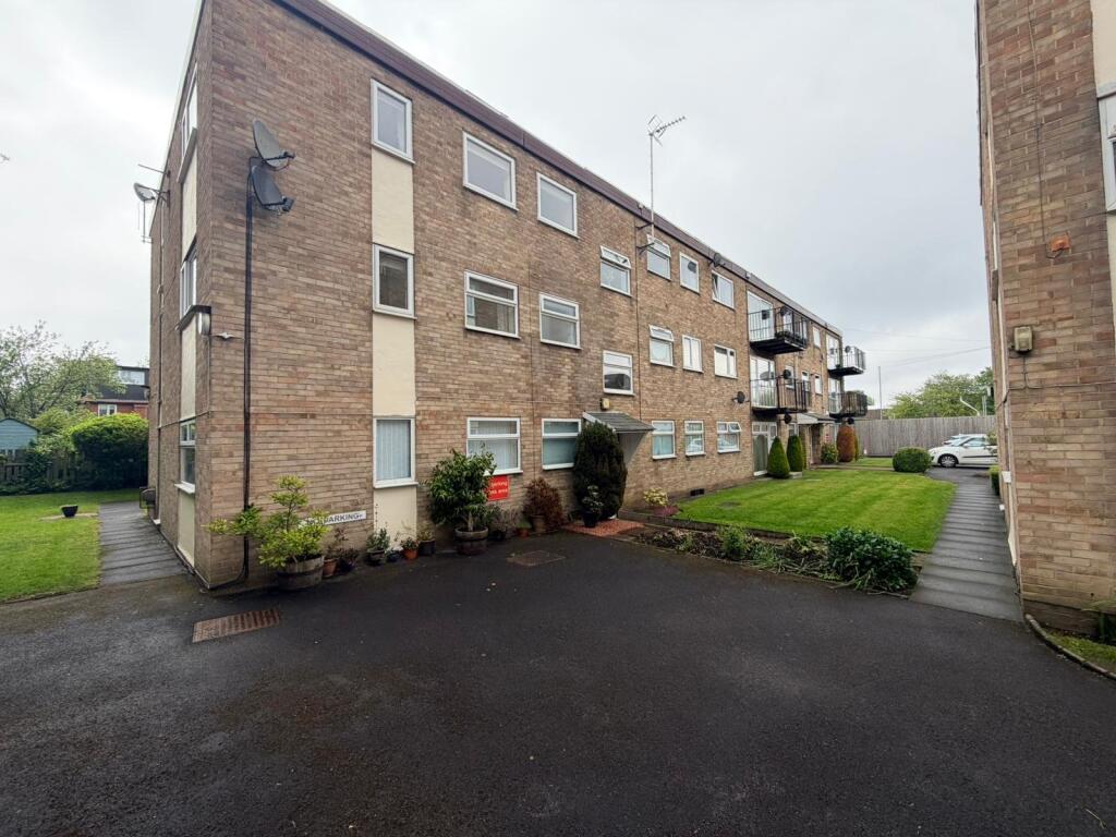 2 bed 1st Floor Flat for rent in Bramhope. From Linley & Simpson - Horsforth