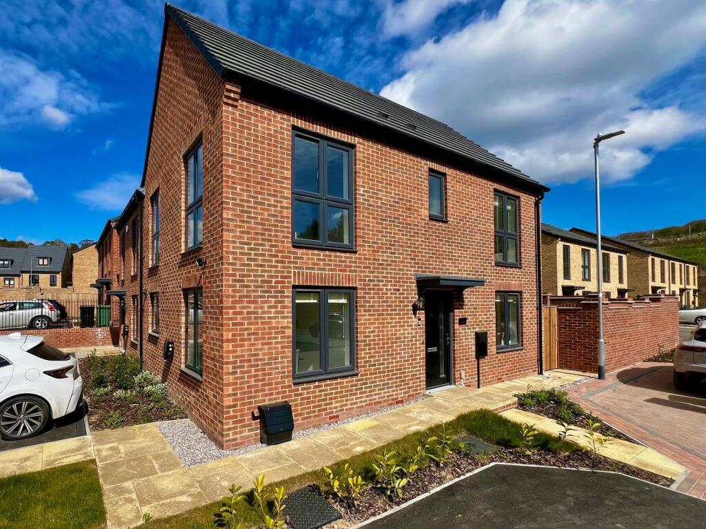 3 bed Semi Detached for rent in Bramhope. From Linley & Simpson - Horsforth 3 bed Semi Detached for rent in Bramhope. From Linley & Simpson - Horsforth