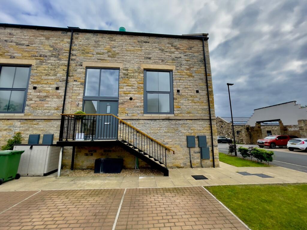 2 bed Mid Terraced House for rent in Yeadon. From Linley & Simpson - Horsforth 2 bed Mid Terraced House for rent in Yeadon. From Linley & Simpson - Horsforth