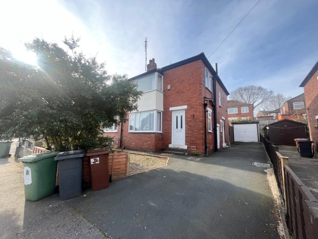 3 bed Semi Detached for rent in Horsforth. From Linley & Simpson - Horsforth 3 bed Semi Detached for rent in Horsforth. From Linley & Simpson - Horsforth