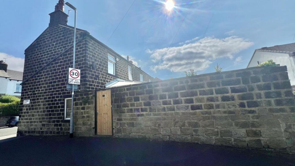 3 bed Detached for rent in Horsforth. From Linley & Simpson - Horsforth