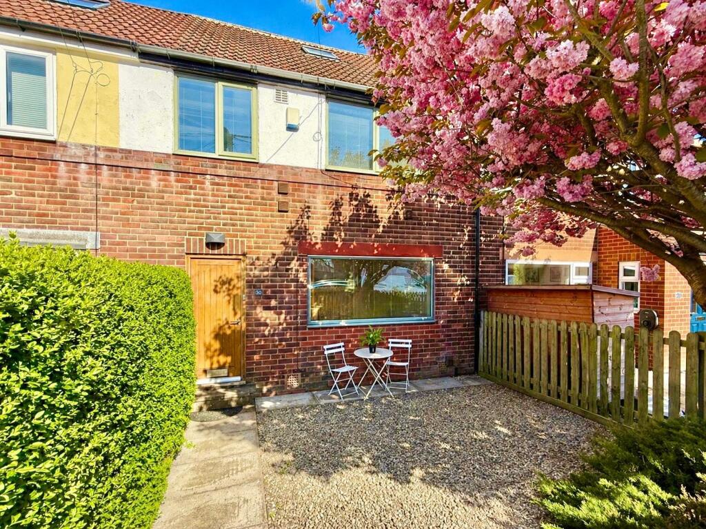 3 bed Mid Terraced House for rent in Horsforth. From Linley & Simpson - Horsforth