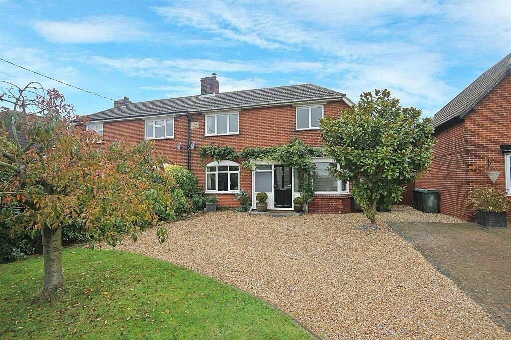 3 bed Semi-Detached House for rent in Westoning. From Orchards Estate Agents