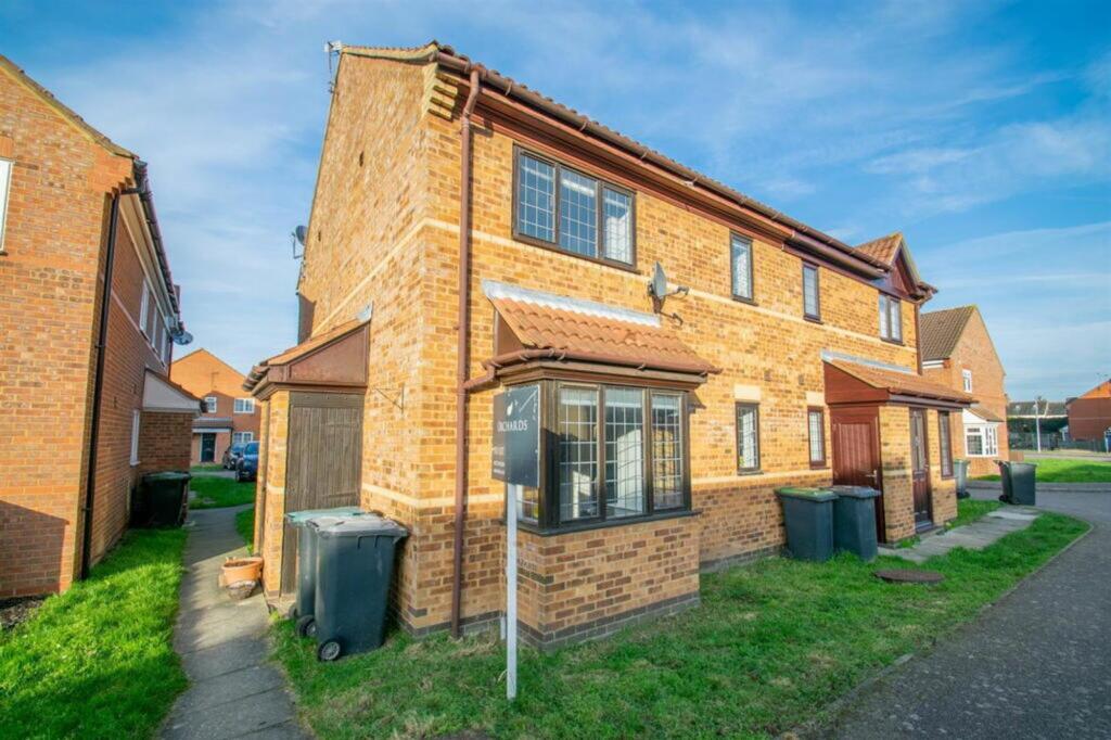 1 bed Mid Terraced House for rent in Steppingley. From Orchards Estate Agents - Bedfordshire