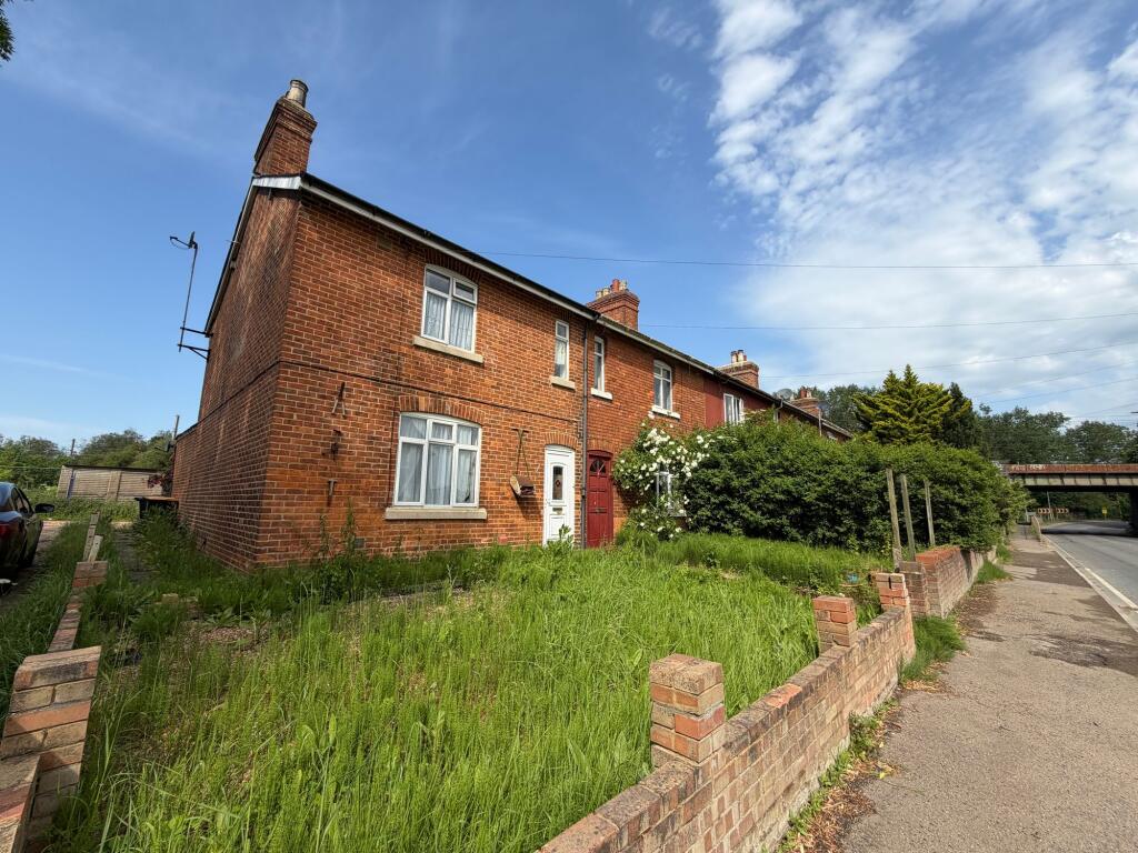 2 bed Mid Terraced House for rent in Houghton Conquest. From Orchards Estate Agents - Bedfordshire