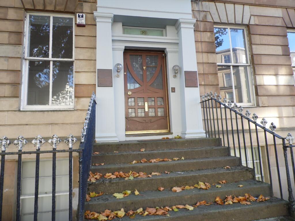3 bed 1st Floor Flat for rent in Glasgow. From Castle Residential - Paisley 3 bed 1st Floor Flat for rent in Glasgow. From Castle Residential - Paisley