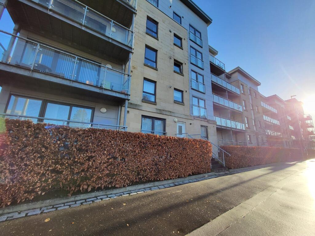 2 bed 1st Floor Flat for rent in Paisley. From Castle Residential - Paisley
