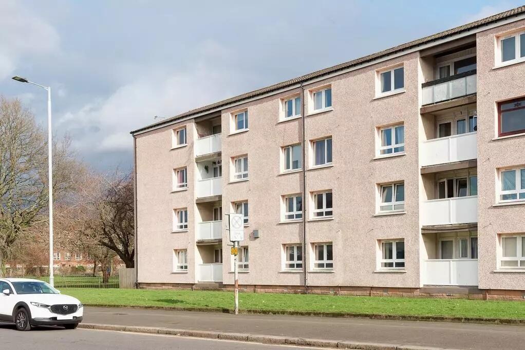 2 bed 1st Floor Flat for rent in Paisley. From Castle Residential - Paisley 2 bed 1st Floor Flat for rent in Paisley. From Castle Residential - Paisley