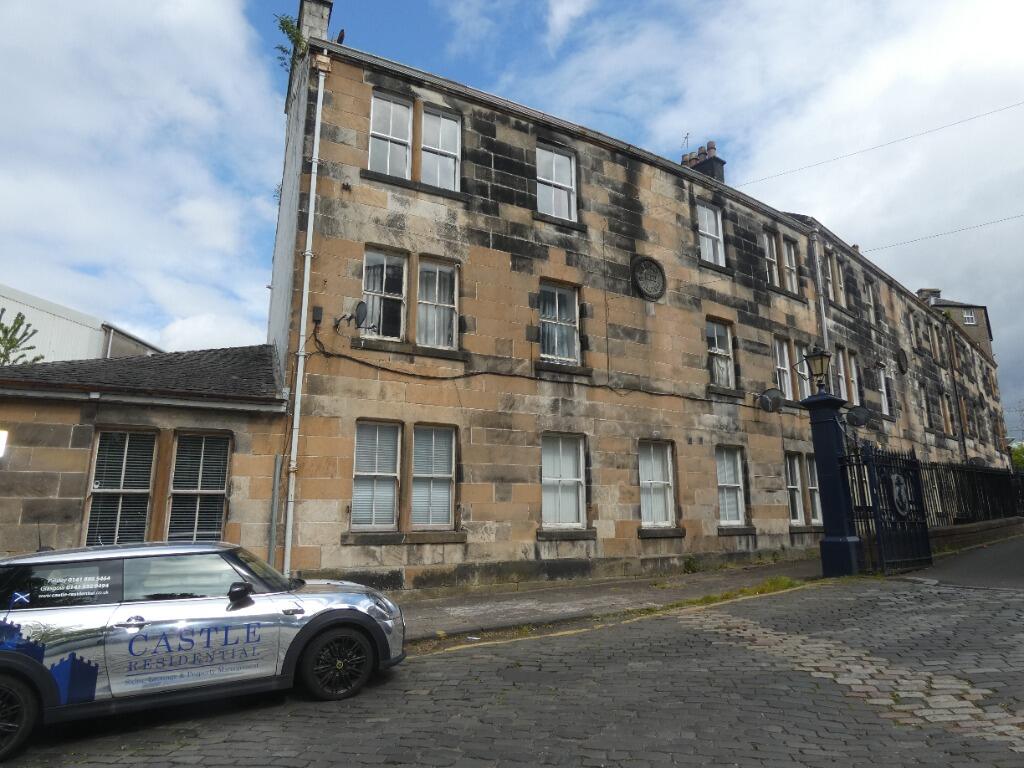 4 bed Studio for rent in Paisley. From Castle Residential - Paisley