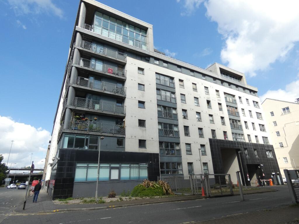 2 bed 1st Floor Flat for rent in Glasgow. From Castle Residential - Paisley