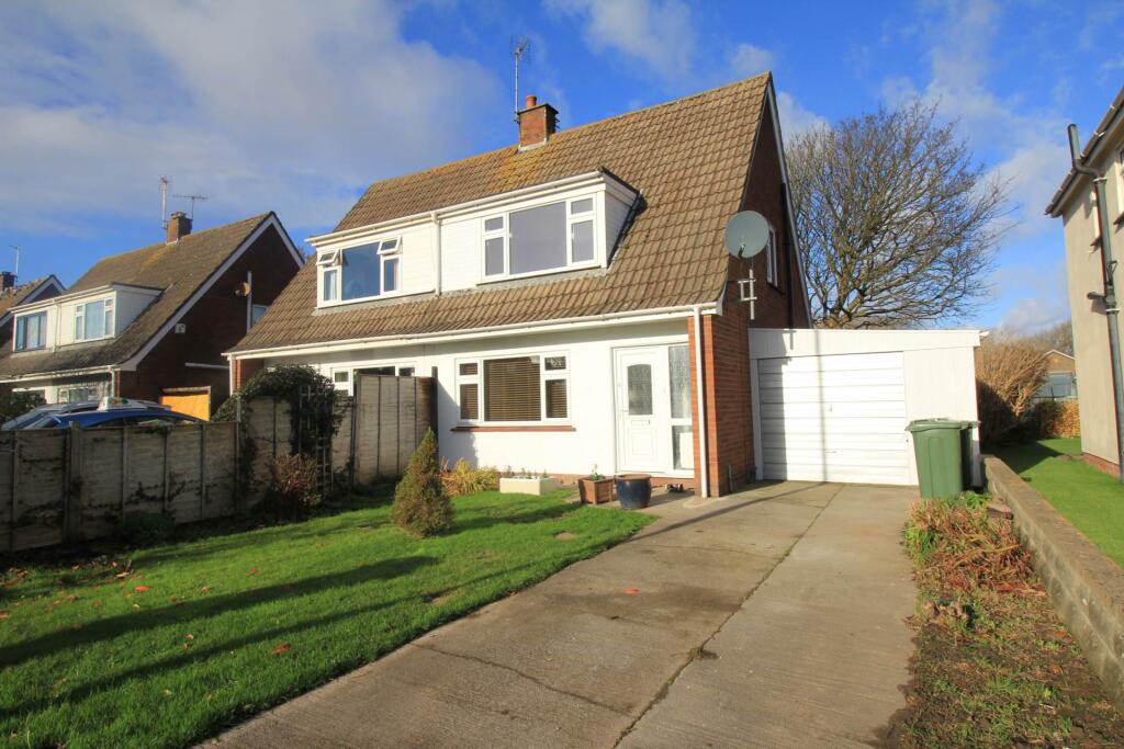 3 bed Semi Detached for rent in Weston-Super-Mare. From Saxons Estate Agents - Weston Super Mare