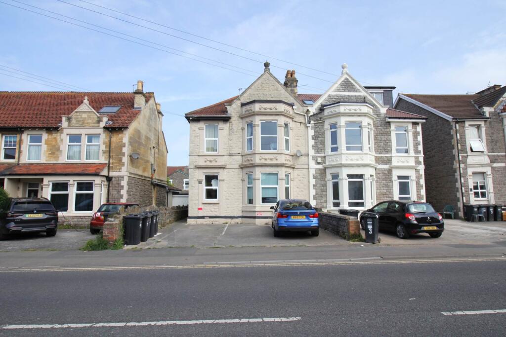 2 bed 1st Floor Flat for rent in Weston-Super-Mare. From Saxons Estate Agents - Weston Super Mare 2 bed 1st Floor Flat for rent in Weston-Super-Mare. From Saxons Estate Agents - Weston Super Mare
