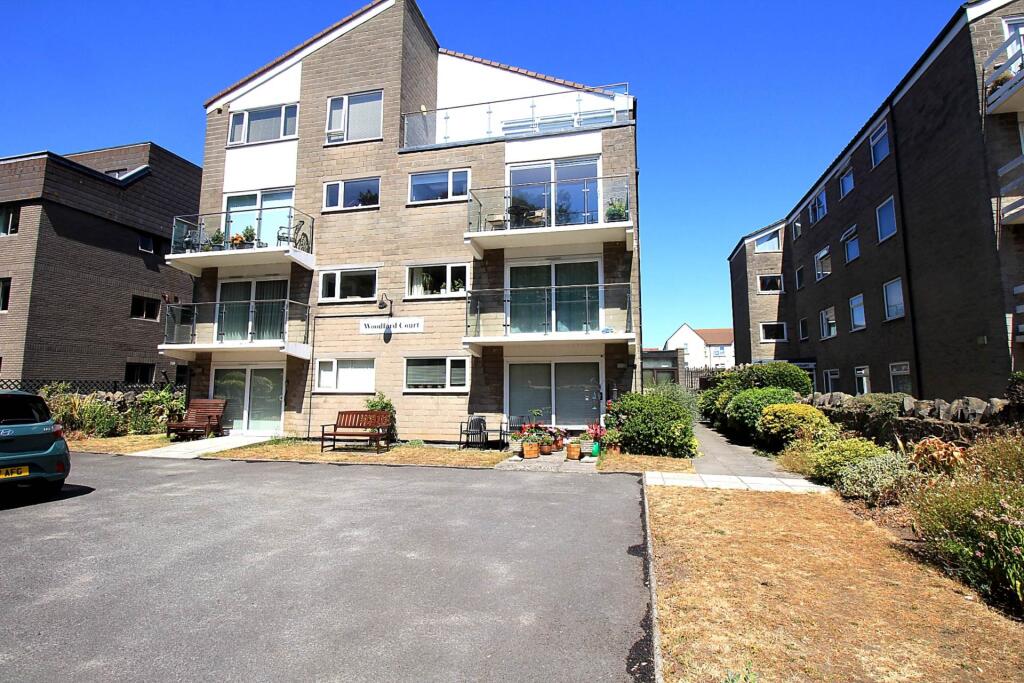 1 bed 1st Floor Flat for rent in Weston-Super-Mare. From Saxons Estate Agents - Weston Super Mare