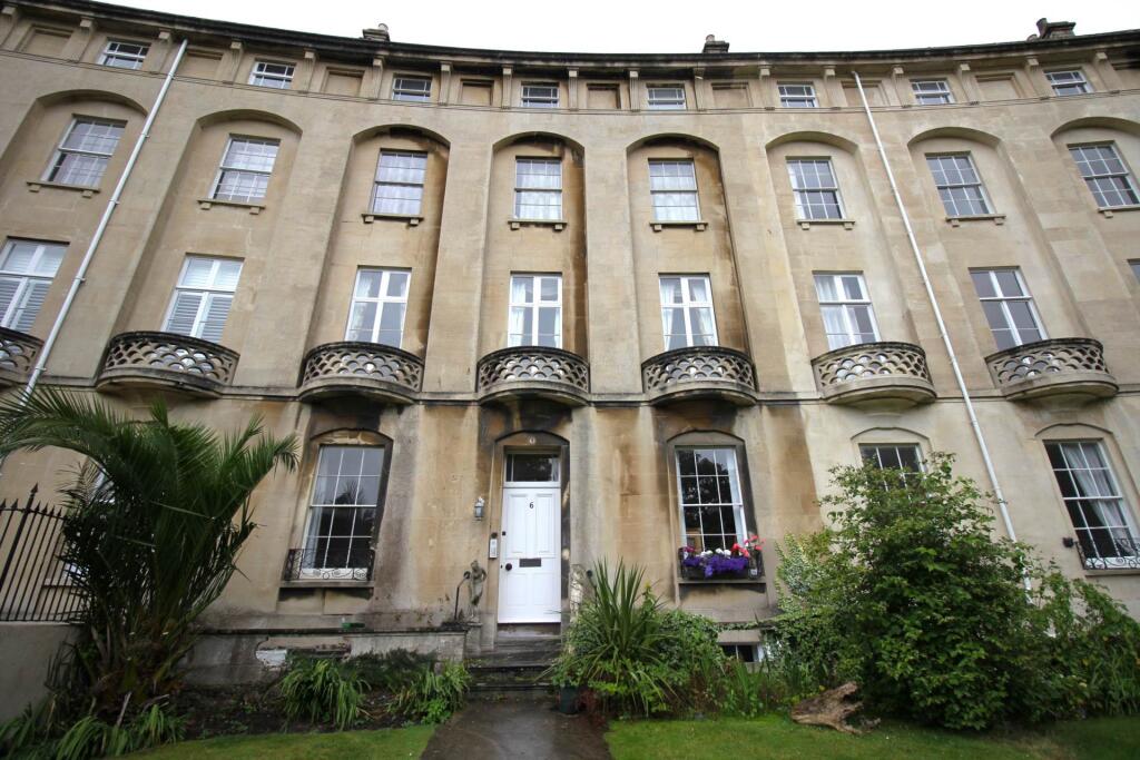 2 bed 1st Floor Flat for rent in Weston-Super-Mare. From Saxons Estate Agents - Weston Super Mare 2 bed 1st Floor Flat for rent in Weston-Super-Mare. From Saxons Estate Agents - Weston Super Mare