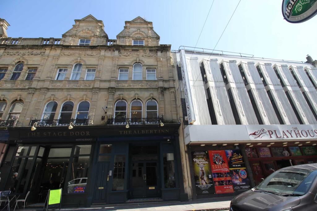 1 bed 1st Floor Flat for rent in Weston-Super-Mare. From Saxons Estate Agents - Weston Super Mare