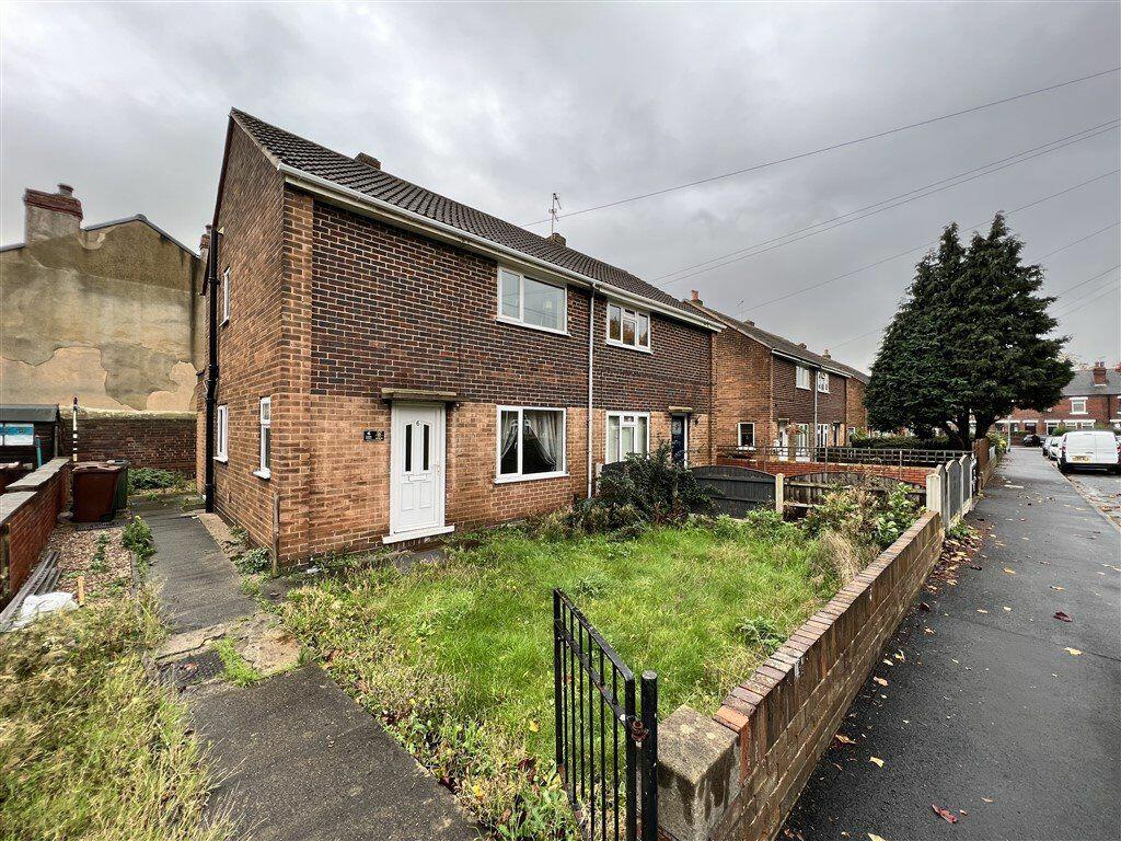 2 bed Semi-Detached House for rent in Castleford. From Park Row Properties Ltd - Pontefract