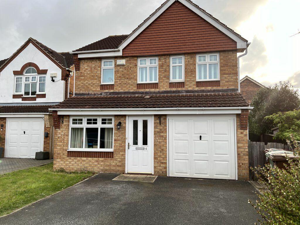 3 bed Detached House for rent in Castleford. From Park Row Properties Ltd - Pontefract