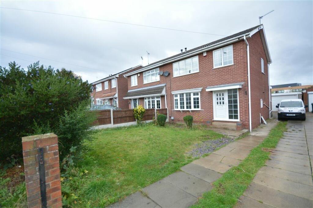 3 bed Semi-Detached House for rent in Adwick le Street. From Park Row Properties Ltd - Pontefract