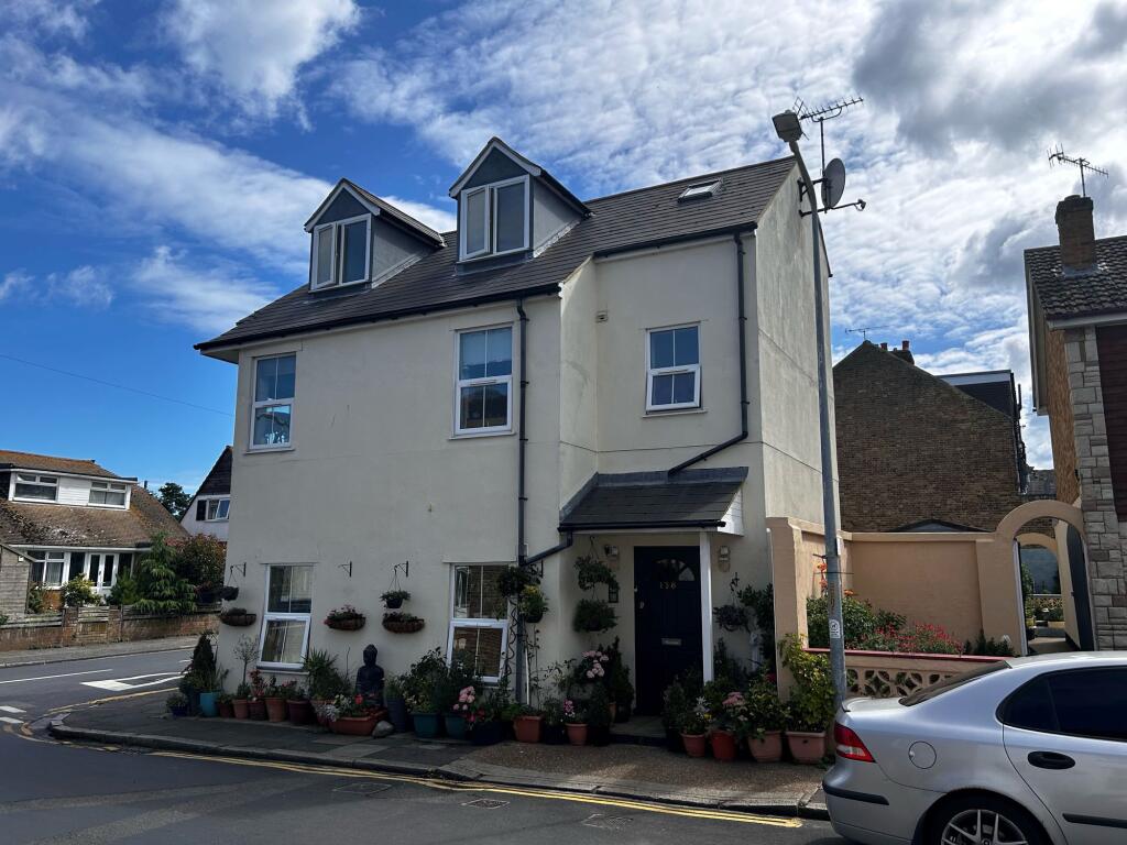 2 bed 1st Floor Flat for rent in Margate. From Thomas Jackson - Margate