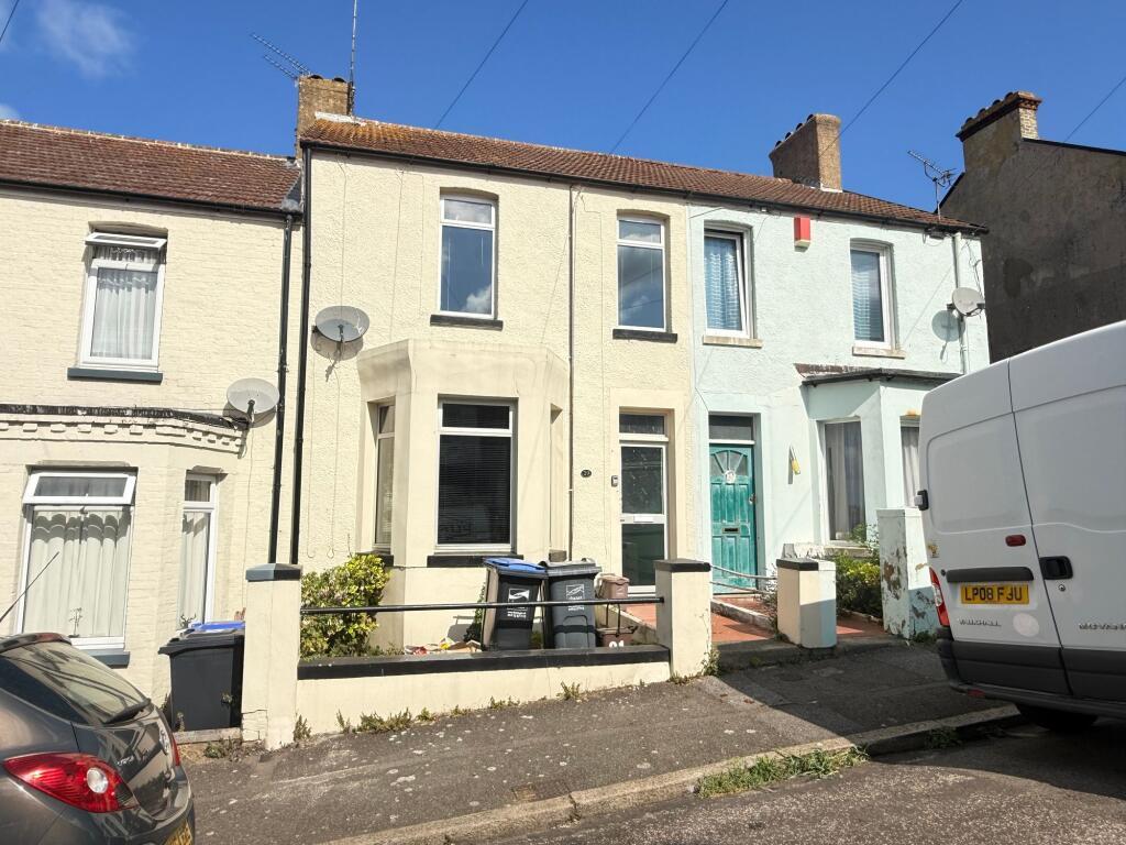 2 bed Mid Terraced House for rent in Margate. From Thomas Jackson - Margate 2 bed Mid Terraced House for rent in Margate. From Thomas Jackson - Margate