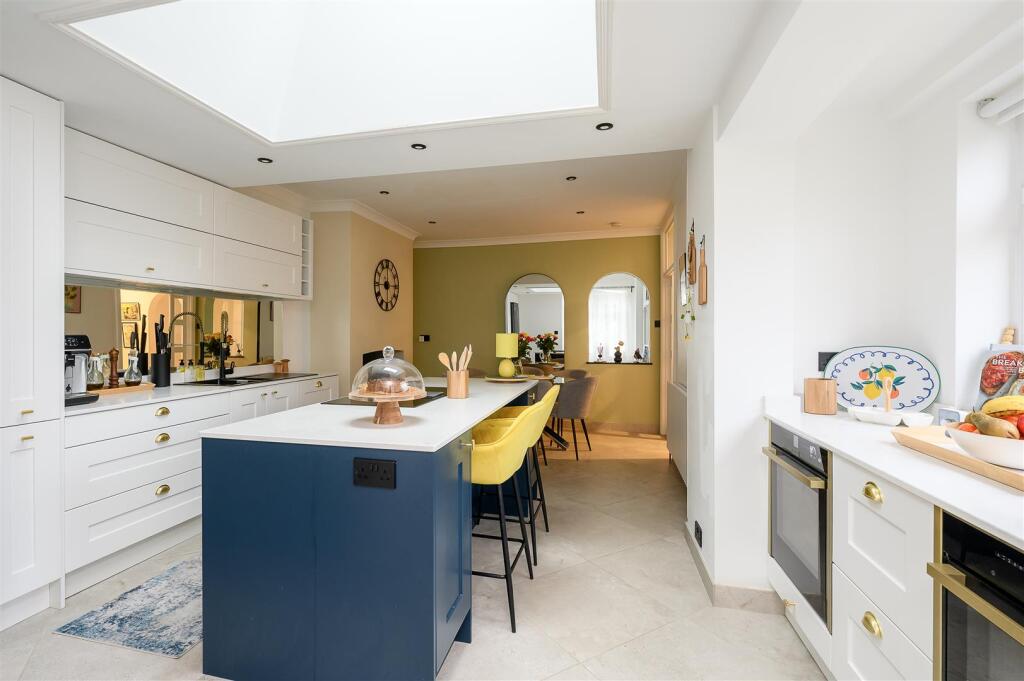 5 bed Semi Detached for rent in Stockton on the Forest. From Hudson Moody - Micklegate