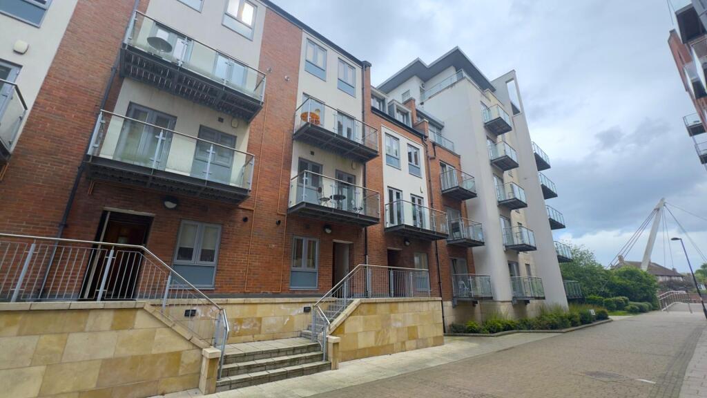 2 bed 1st Floor Flat for rent in York. From Hudson Moody - Micklegate 2 bed 1st Floor Flat for rent in York. From Hudson Moody - Micklegate
