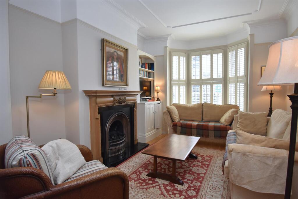 3 bed Mid Terraced House for rent in York. From Hudson Moody - Micklegate 3 bed Mid Terraced House for rent in York. From Hudson Moody - Micklegate