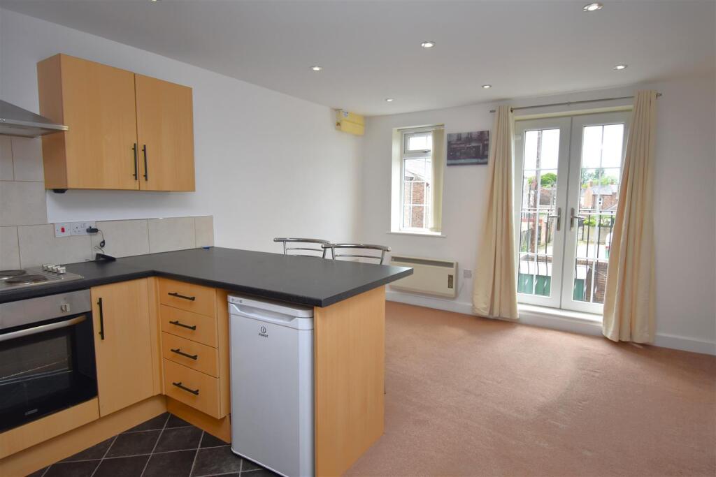 1 bed 1st Floor Flat for rent in Knapton. From Hudson Moody - Micklegate 1 bed 1st Floor Flat for rent in Knapton. From Hudson Moody - Micklegate
