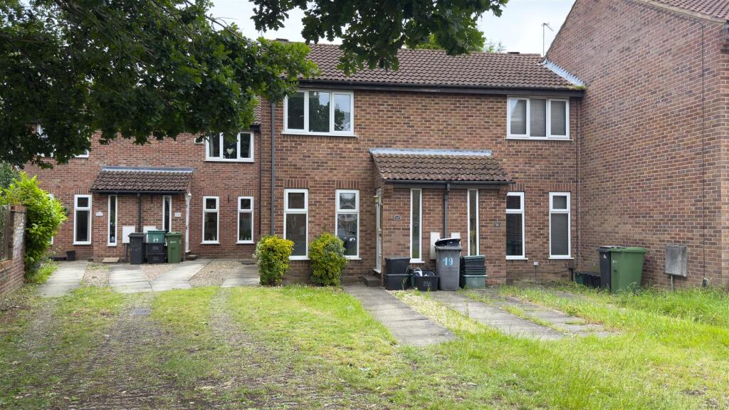 1 bed Mid Terraced House for rent in Knapton. From Hudson Moody - Micklegate