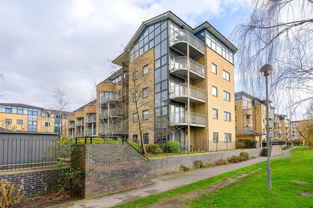 2 bed Apartment for rent in York. From Hudson Moody - Micklegate