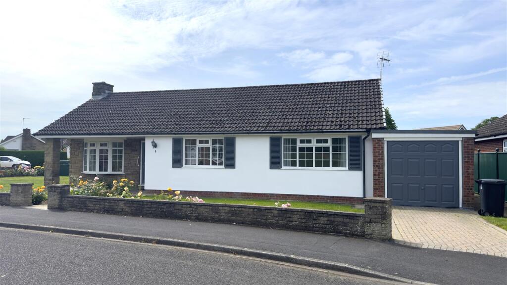 3 bed Detached bungalow for rent in York. From Hudson Moody - Micklegate