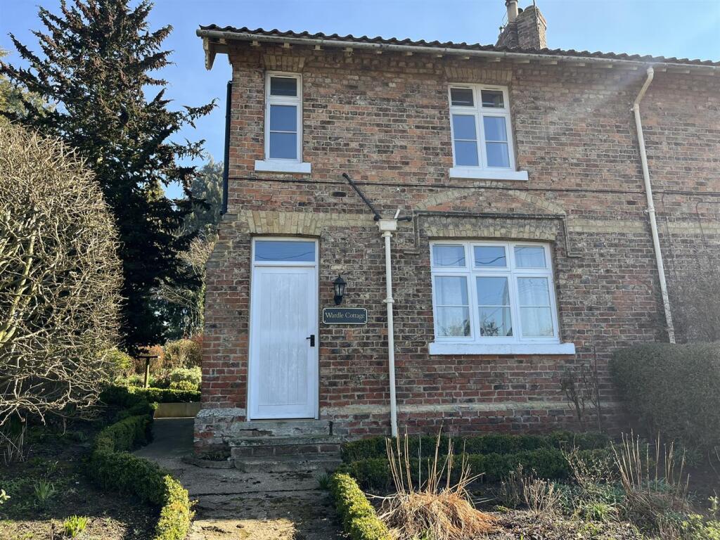 3 bed Semi Detached for rent in Scrayingham. From Hudson Moody - Micklegate
