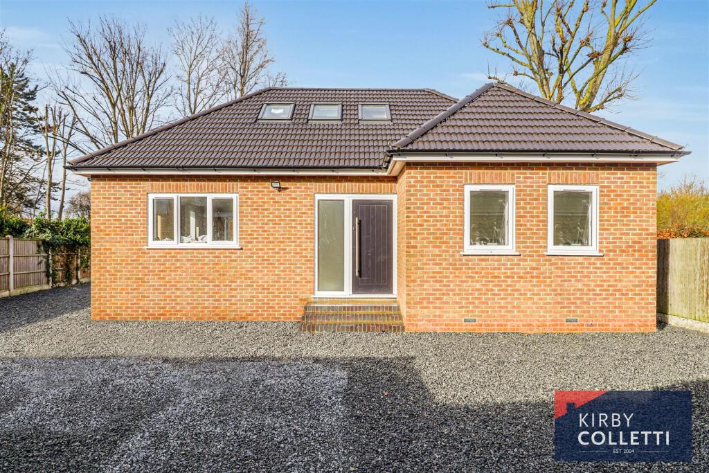 3 bed Detached for rent in Waltham Cross. From Kirby Colletti