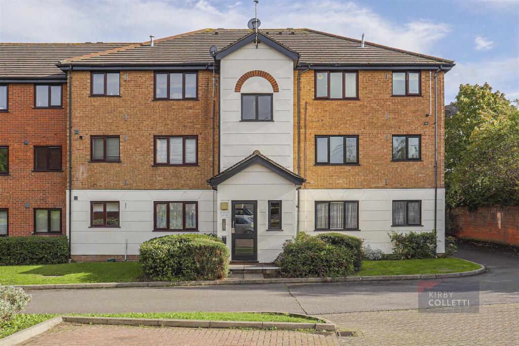1 bed 1st Floor Flat for rent in Hoddesdon. From Kirby Colletti
